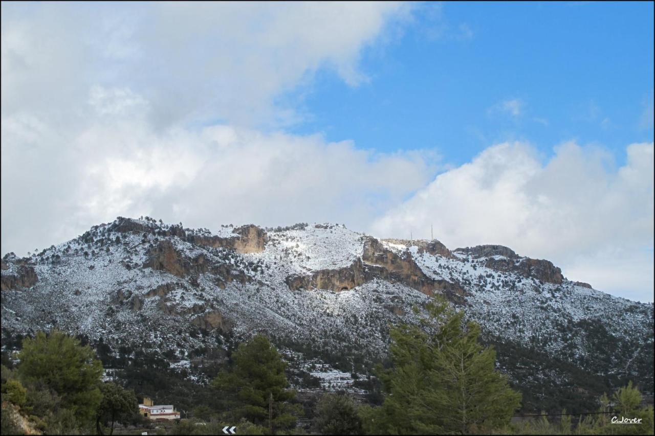 Las Encinas Yeste Bagian luar foto